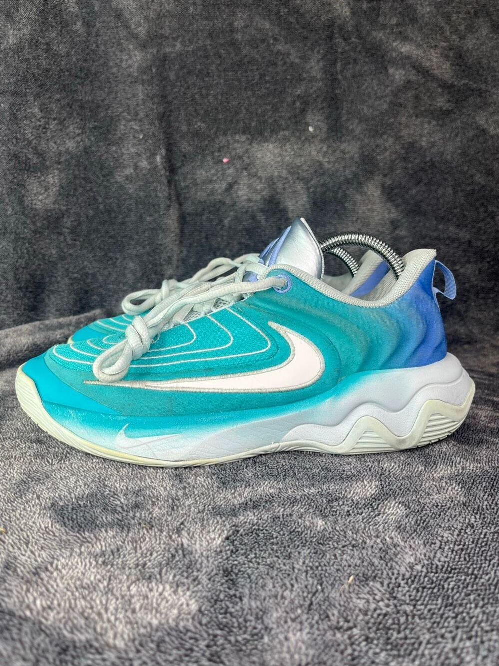 Nike Giannis Immortality 4 GS Christmas Dusty Cactus Size 7Y / Women size 8.5 FZ